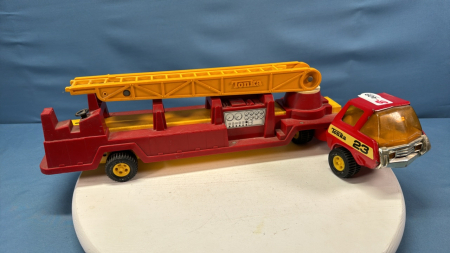 Tonka Metal & Plastic Ladder Truck -23in Long -No Box