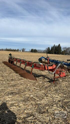 Kverneland BB115 7 Furrow Semi Mount Plow