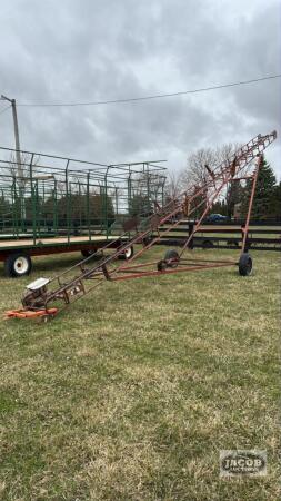 38FT ELECTRIC SKELETON ELEVATOR