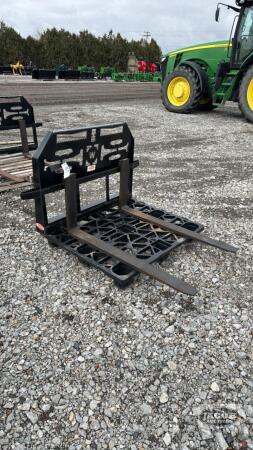 WALCO 3700LB PALLET FORKS - NEW/UNUSED