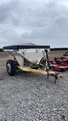 WILMAR 4 TON MODEL 500 FERTILIZER SPREADER