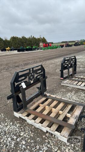 WALCO 2000LB PALLET FORKS - NEW/UNUSED