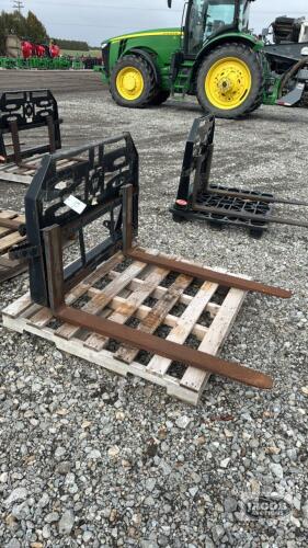 WALCO 3700LBS PALLET FORKS - USED