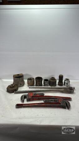 ASSORTED LOT
