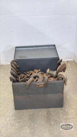 ASSORTED LOT OF LIGHT DUTY CHAIN WITH CLEVIS