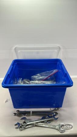 QUANTITY OF SAE COMBINATION WRENCHES