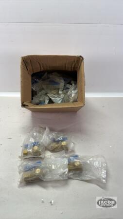 (16) 1/2IN THREADED GAS BALL VALVES