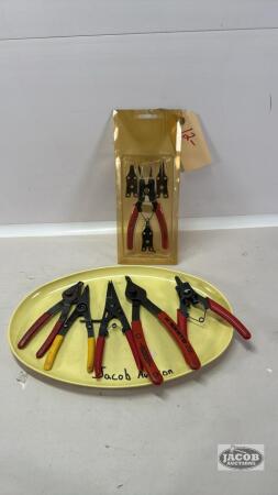 ASSORTMENT OF SNAP RING PLIERS