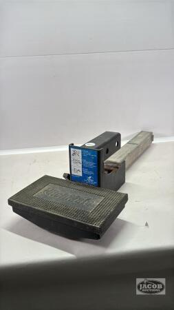 HITCHMATE STEP FOR 2IN RECEIVER