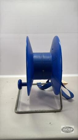 PLASTIC WIRE REEL
