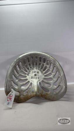 PERTH COUNTY IPM 2005 CAST TRACTOR SEAT