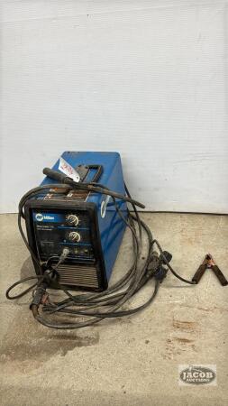 MILLER MATIC 175 230V WIRE WELDER