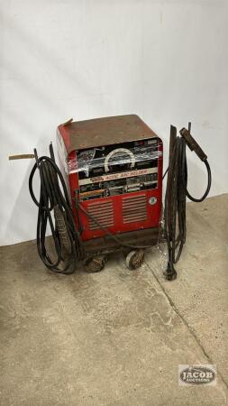 LINCOLN ELECTRIC ACDC ARC WELDER