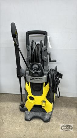 KARCHER 120V PRESSURE WASHER