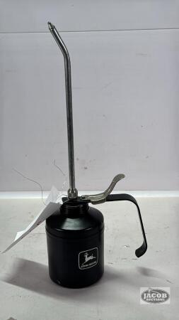 JOHN DEERE OIL CAN