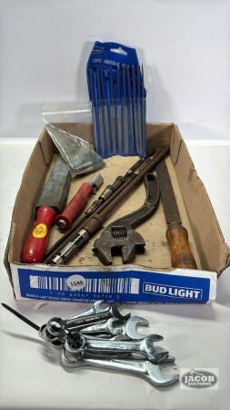 ASSORTED LOT