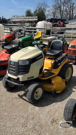 CUB CADET SLTX1050 GAS RIDING MOWER