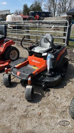 HUSQVARNA Z254F SPECIAL EDITION ZERO TURN MOWER