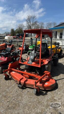 KUBOTA F2260 DIESEL FRONT MOUNT MOWER