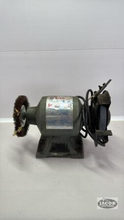 KING CANADA 6IN BENCH GRINDER