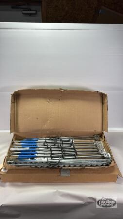 (30) UNUSED COW TRAINERS