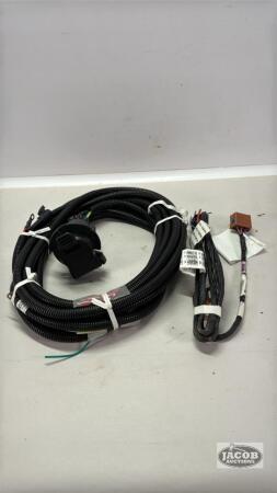 (1) TRAILER BRAKE 7-PIN GM WIRE HARNESS