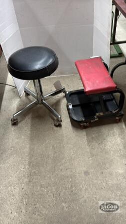 (2) SHOP STOOLS ON WHEELS