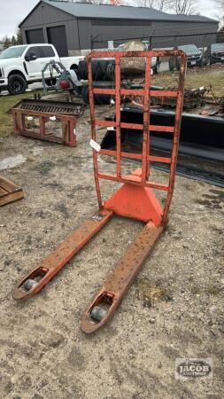 BT LIFTERS PALLET CART WITH RACK