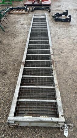ALUMINUM 15FT LOADING RAMP FOR TRUCK