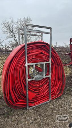VARIOUS 7IN DRAGLINE HOSES ON CADDY