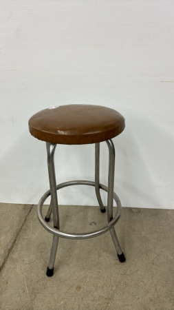 24in High Stool with Vinyl Top