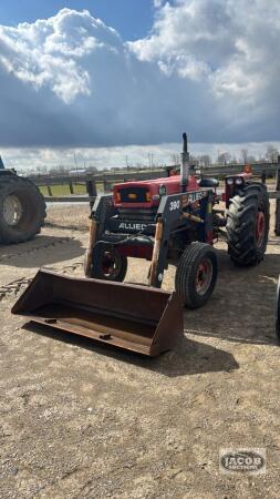 MASSEY FERGUSON 165 DIESEL TRACTOR WITH LOADER