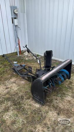 2-STAGE 40IN SNOWBLOWER WITH HARNESS