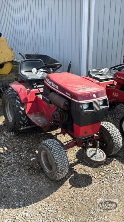 WHEEL HORSE 310-8 LAWN TRACTOR
