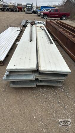 25FT X 16FT OVERHEAD DOOR