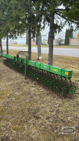 JOHN DEERE 400 21FT 3PTH ROTARY HOE