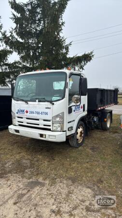 ISUZU NRR DIESEL CABOVER HOOK AND LIFT TRUCK