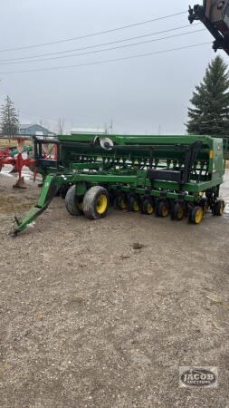 JOHN DEERE 750 15FT NO-TILL SEED DRILL