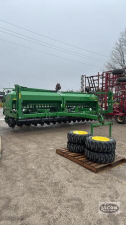 JOHN DEERE 1590 20FT SEED DRILL