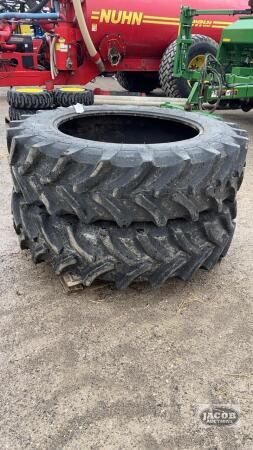 PAIR OF PETLAS 420/85R38 TIRES