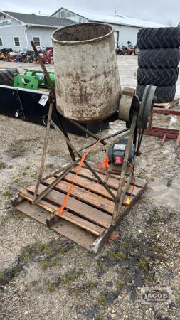 CEMENT MIXER WITH ELECTRIC MOTOR