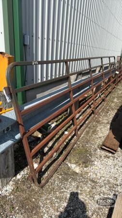 (1) STEEL GATE