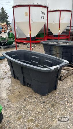 110GAL TOTER PLASTIC WATER TROUGH