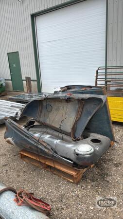 SKID OF OLD DODGE BODY PARTS