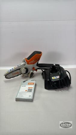 STIHL GTA 26 BATTERY PRUNING SAW