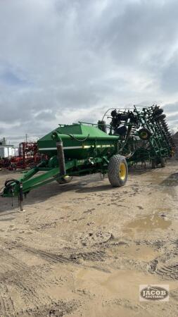 JOHN DEERE 730 36FT AIR SEEDER