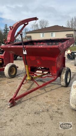 LELY L4000 PTO FERTILZER SPREADER