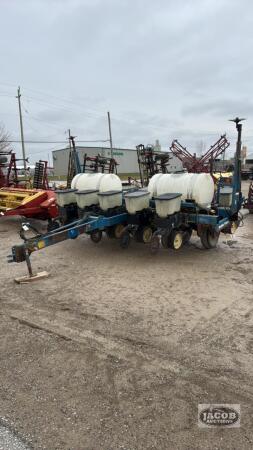 KINZE 2000 6/11 NO-TILL DOUBLE FRAME PLANTER