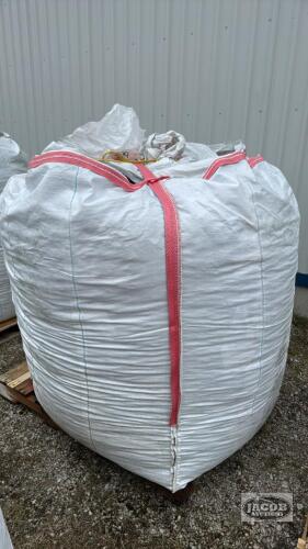 BAG TOTE OF RUBBER CRUMB