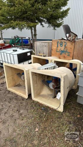 (4) 24IN BARN FANS